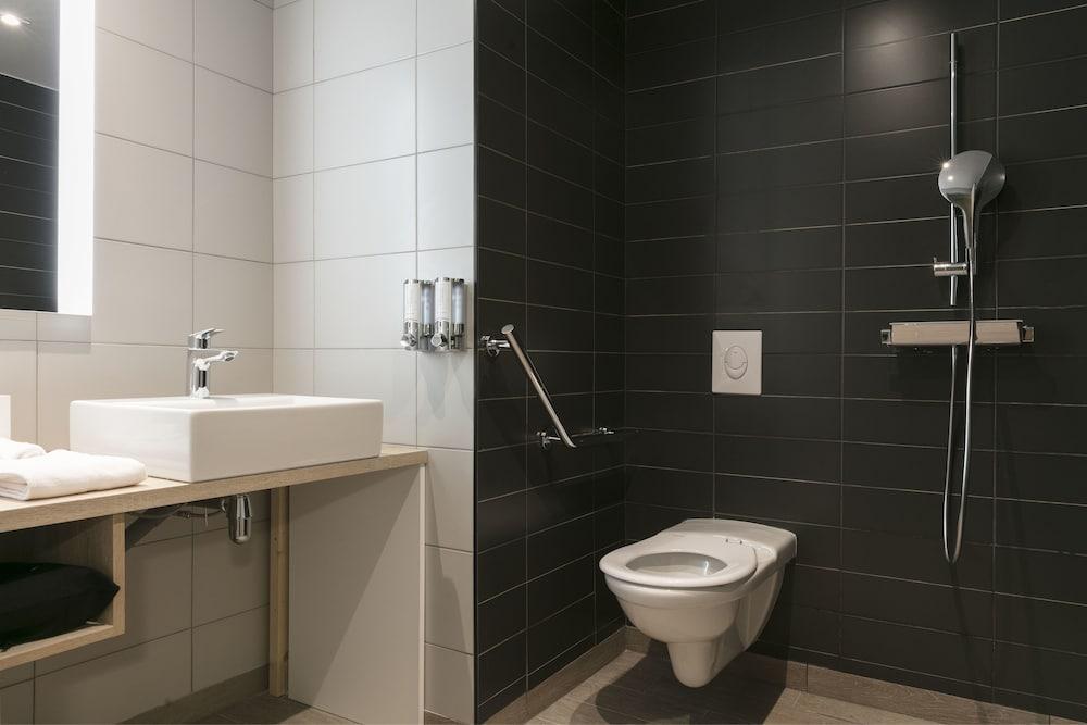 Hotel Hampton By Hilton Paris Clichy Exteriér fotografie